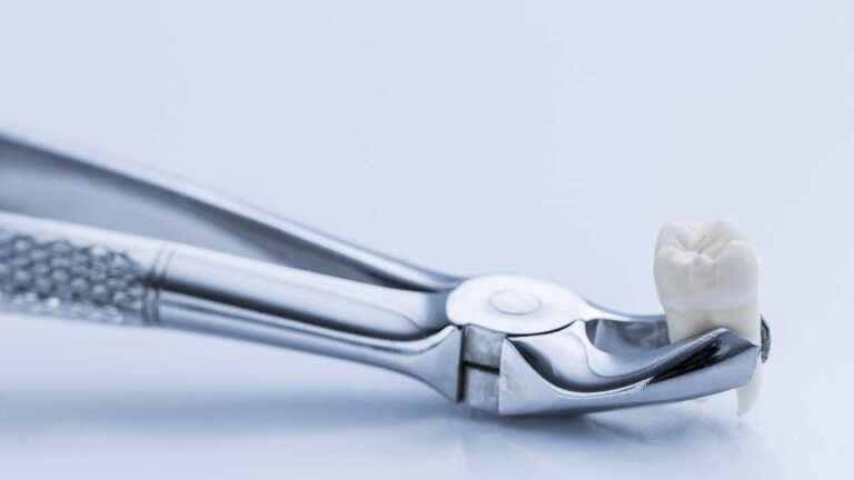 Fórceps para raiz residual inferior