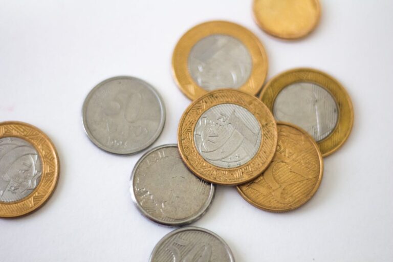 Dívidas bancárias e portabilidade de salário: o que você precisa saber