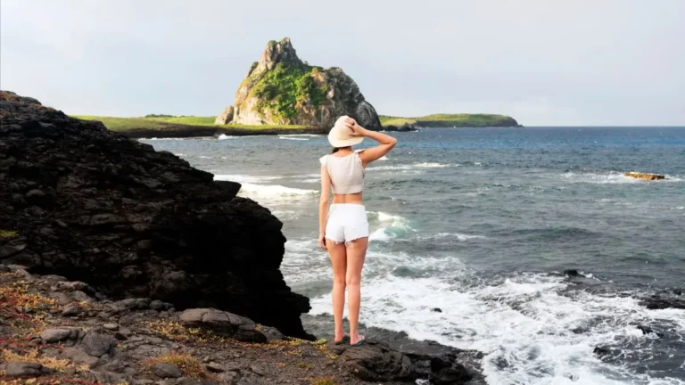 Onde ficar em Noronha para acordar com fotos perfeitas