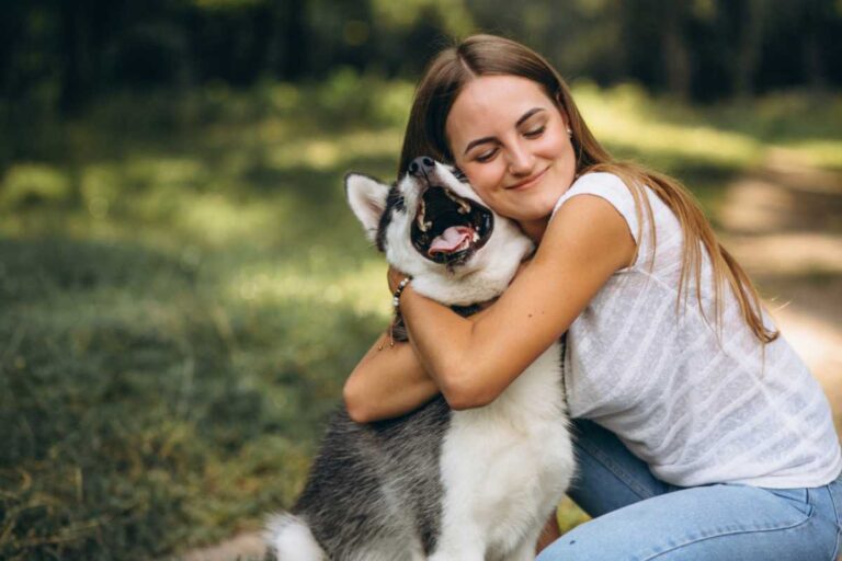 Hábitos que fazem a diferença no bem-estar dos seus pets