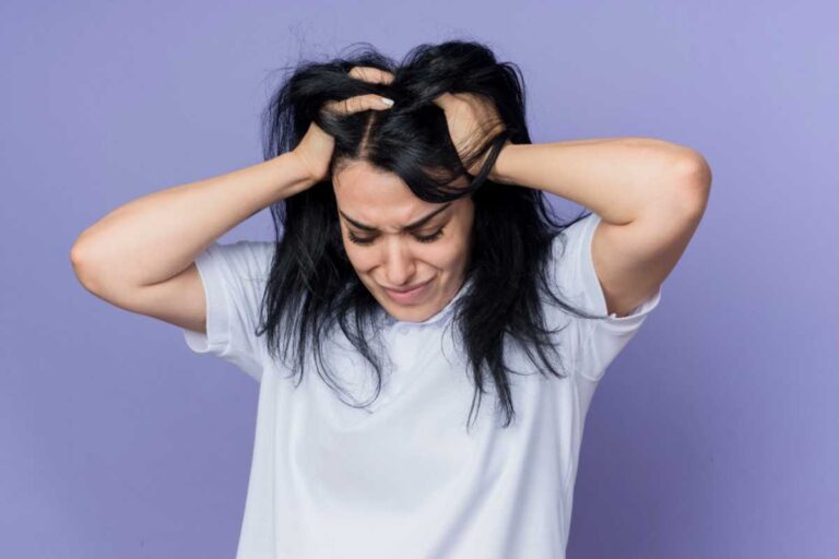 Queda de cabelo: 6 razões podem estar causando o problema