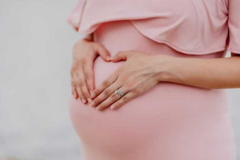 Biomecânica: mudanças no corpo durante a gravidez elevam risco de quedas e lesões